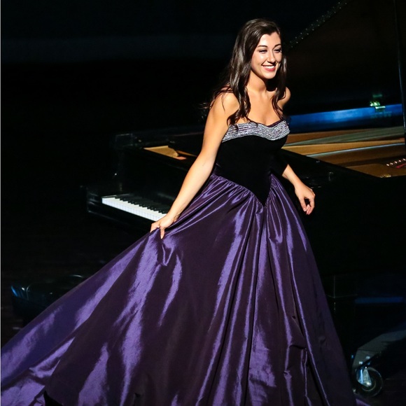 Mac Dugall Couture Pageant Gown - Picture 5 of 9